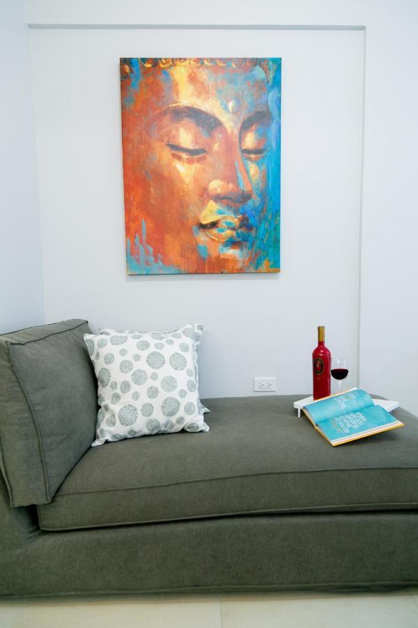 Choose To Be Happy At Seymour # 9 And #16 - Studio Apartments Kingston Luaran gambar
